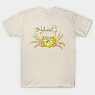 surfy crab love // retro surf art by surfy birdy T-Shirt